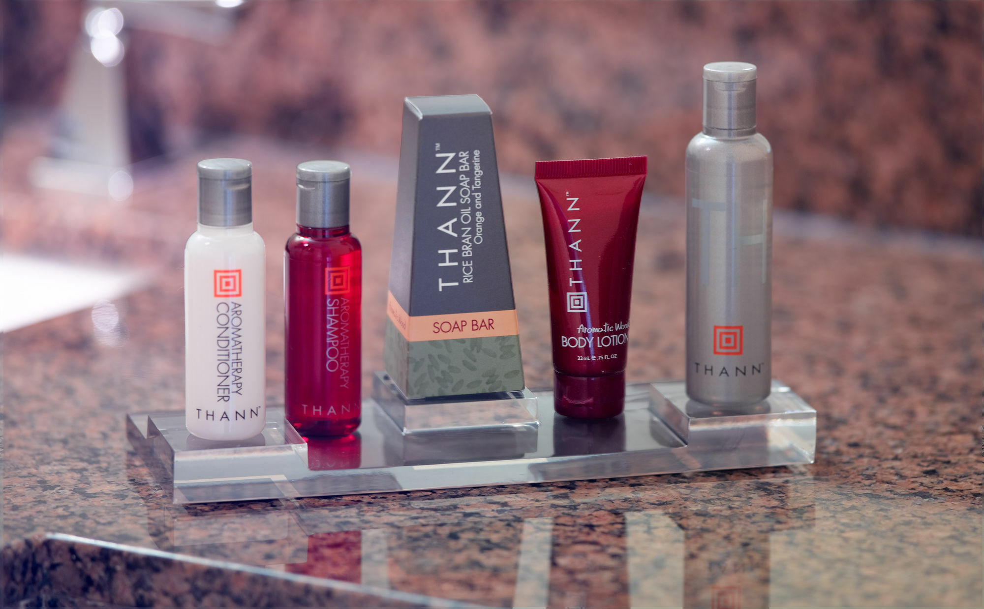 Hotel Marriott & Conference Center 3*